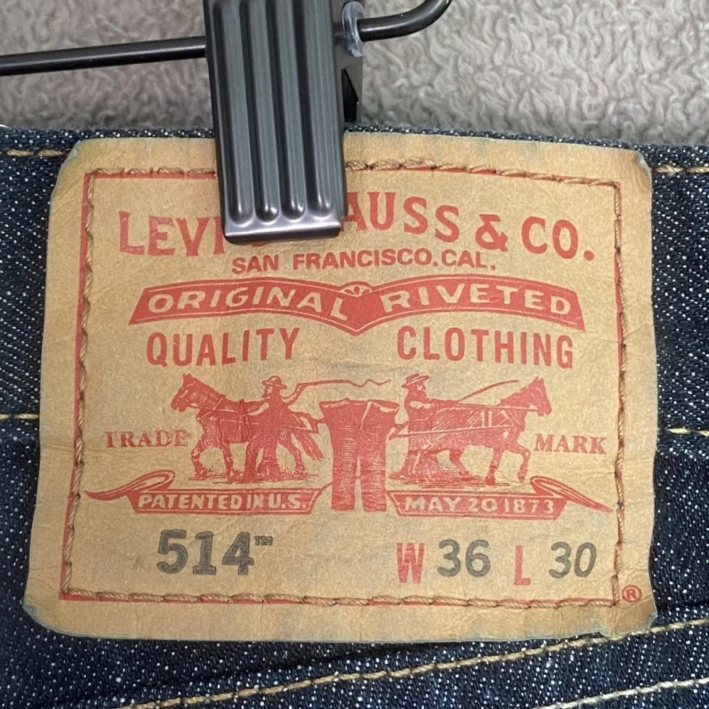 NWT Levis Mens 514 Jeans Size 36x30 Blue Denim Rigid Slim Straight Dark Wash